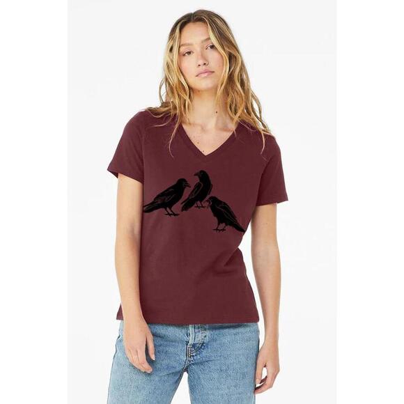 Salty Raven T Shirt- Size S- Gently Loved - Picture 1 of 5